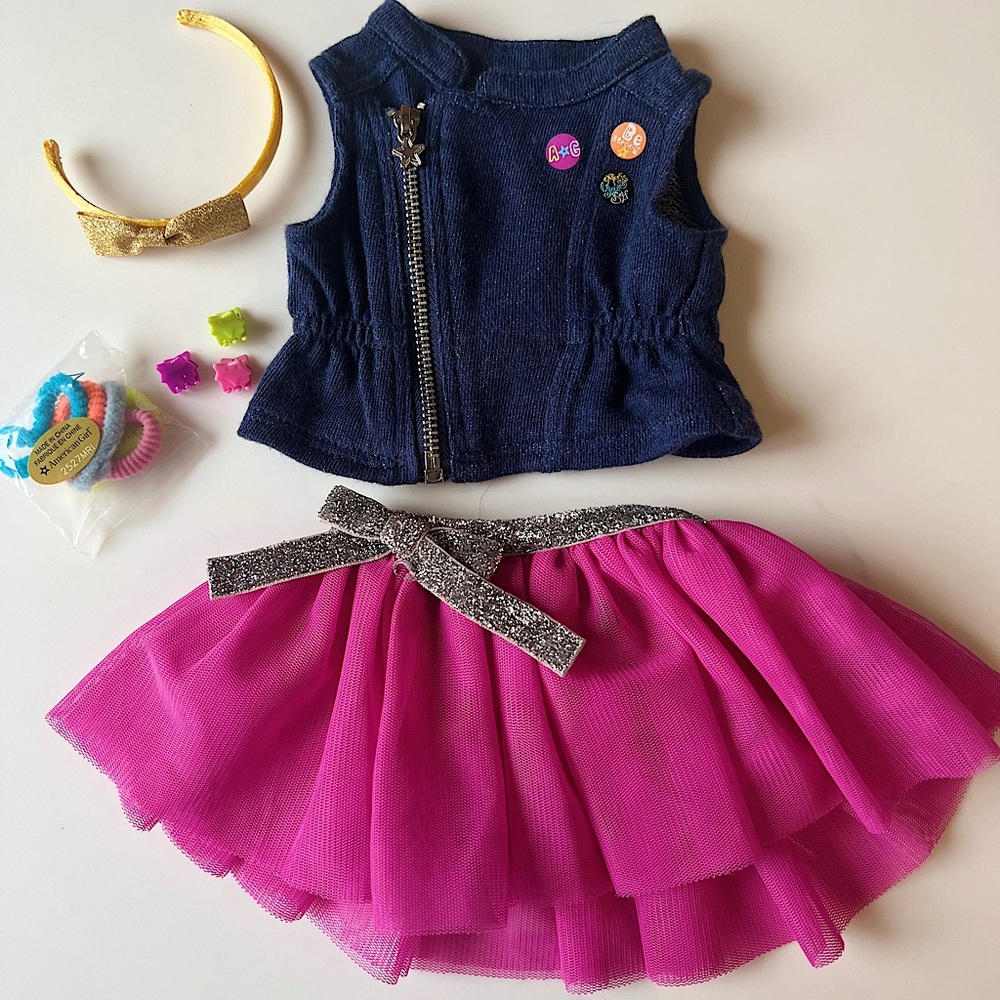 American Girl Truly Me RETIRED Love to Layer Accessories.  No Box, Flawless.